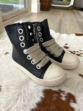 Black Chunky Zippered High-Top Platform Sneakers with Cream Accents